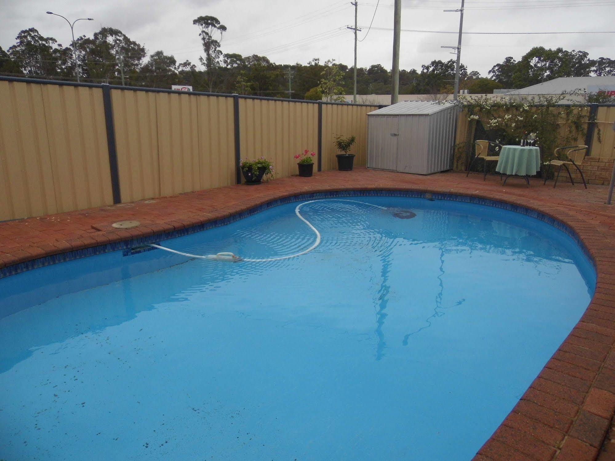 Nanango Fitzroy Motel Exterior photo